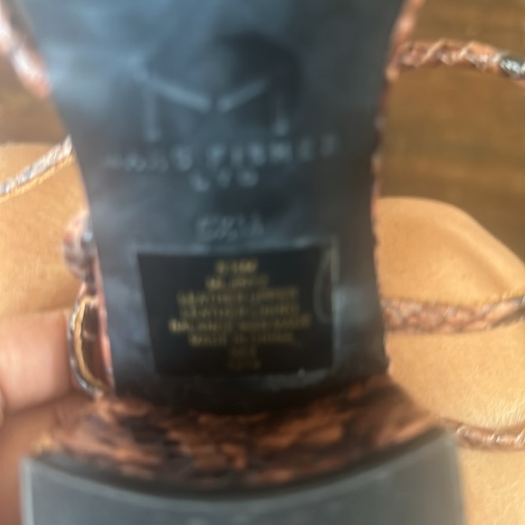 MARC FISHER Womens Brown Snakeskin Ankle Strap Buckle Leather Slingback Sandal - Picture 12 of 12